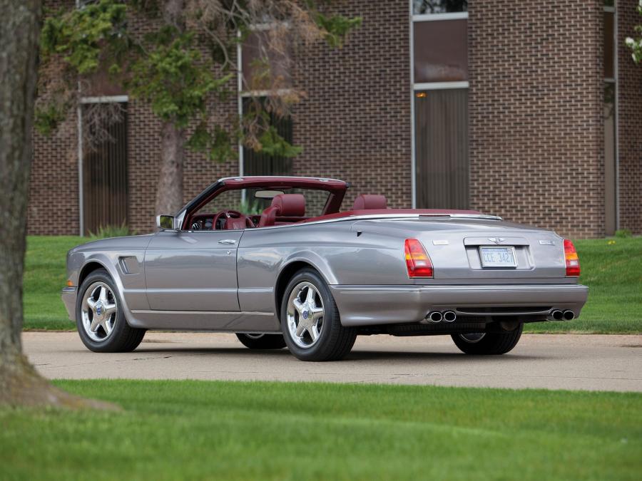  Bentley Azure Mulliner 2001 года  (фото 2 из 16)